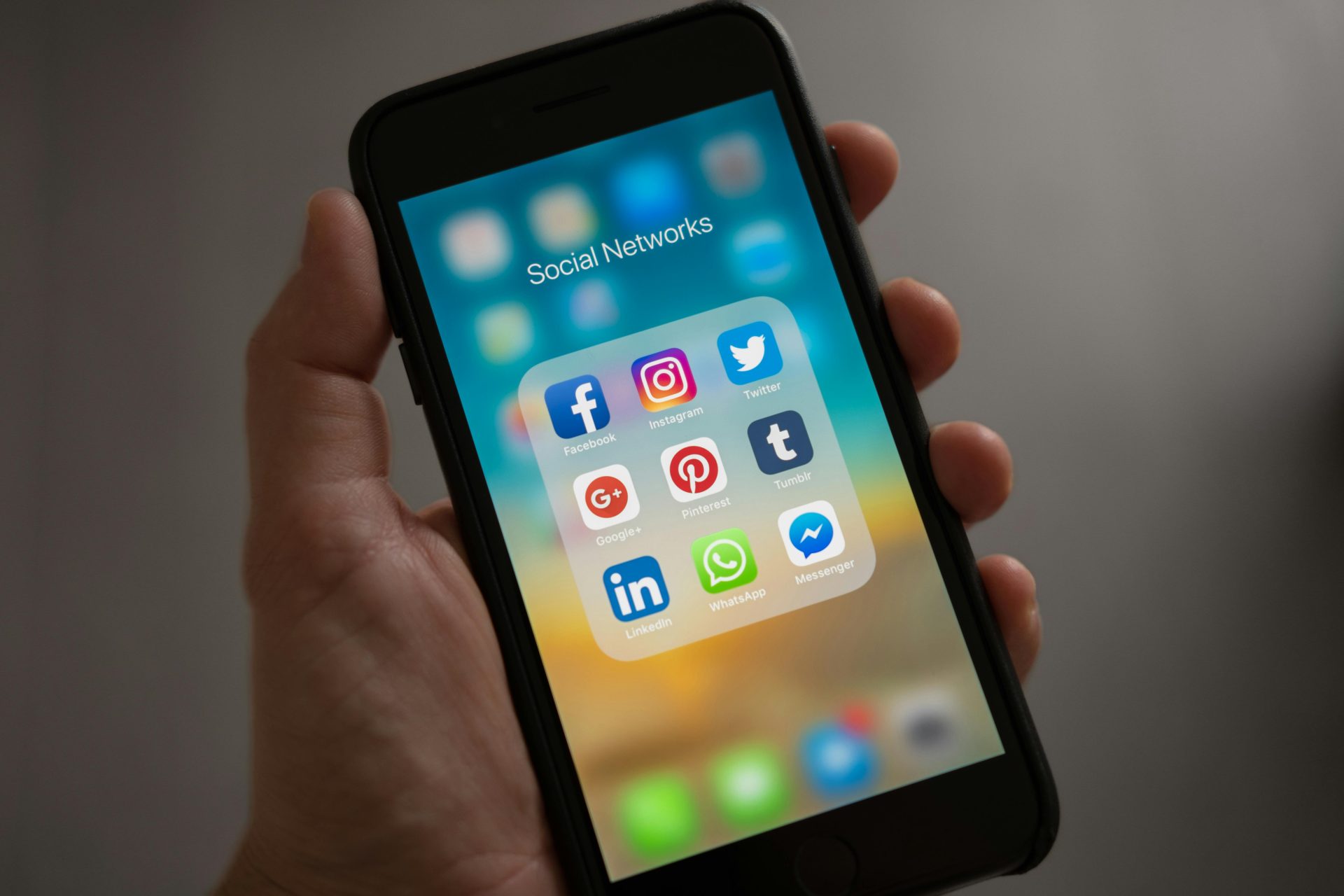 Gestione social Sangiano